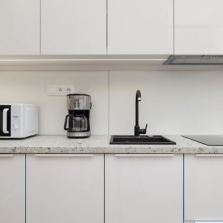 Modern Studio With Terrace And Parking In Swinoujscie By Noclegi Renters Екстер'єр фото